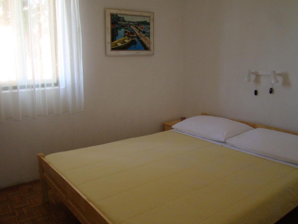 Apartments Sanda Murter Room photo